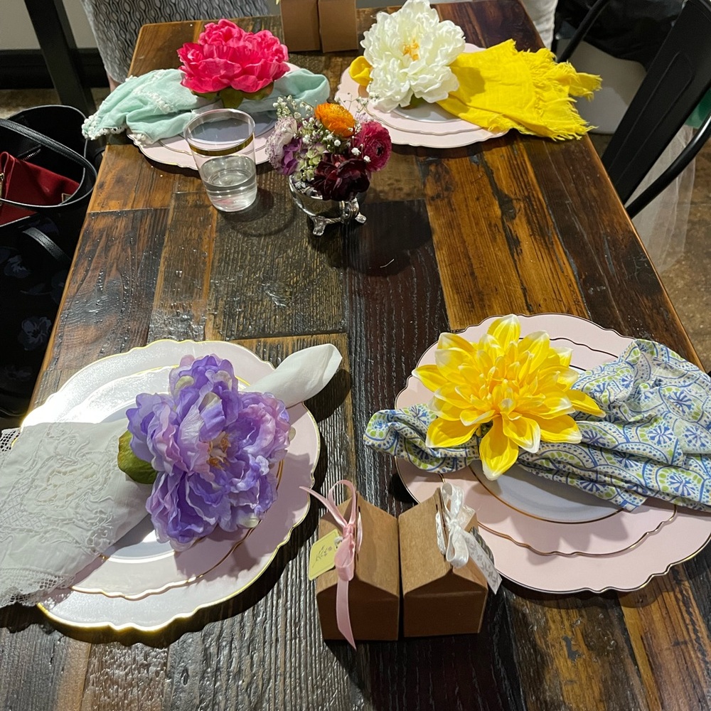 Flower Napkin Holders